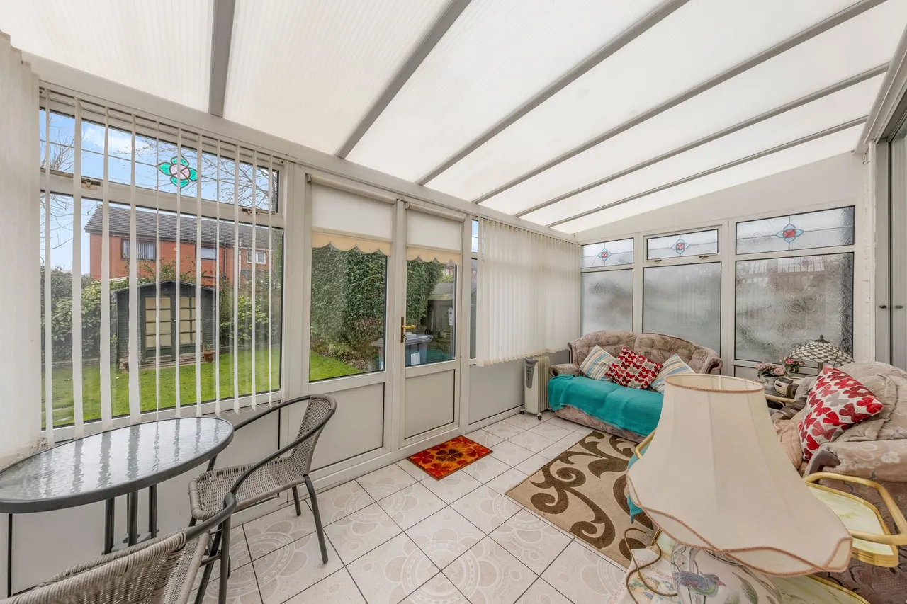 Marina Avenue, Great Sankey, Warrington, Warrington, WA5 1JH, photo 9
