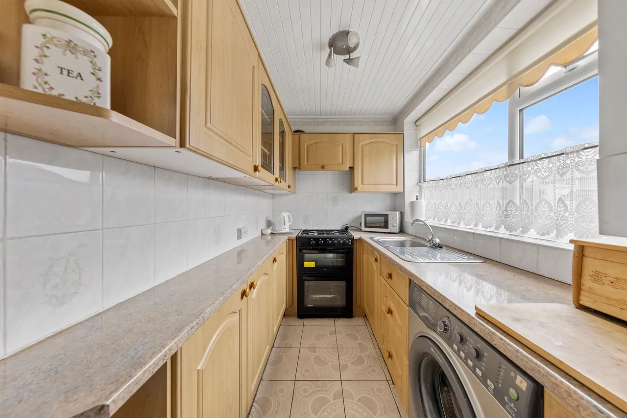 Marina Avenue, Great Sankey, Warrington, Warrington, WA5 1JH, photo 5