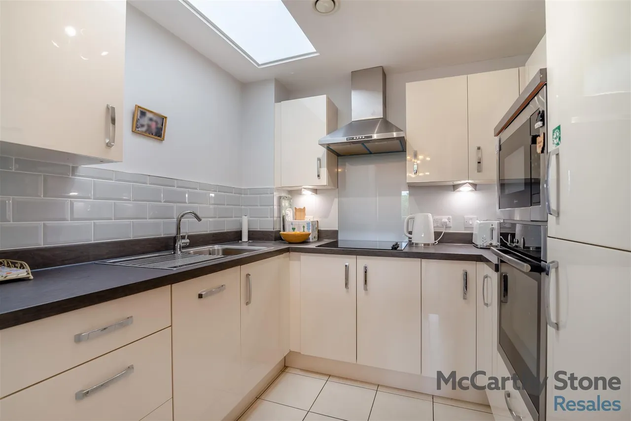 Devonshire Avenue, Roundhay, LS8, photo 5