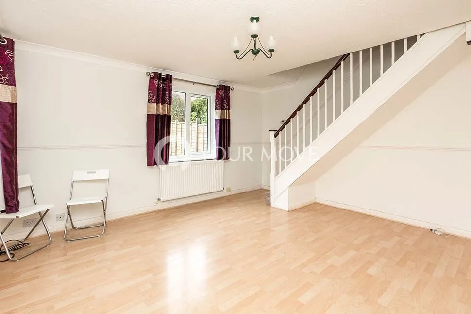 Longstock Close, Chineham, RG24, photo 3