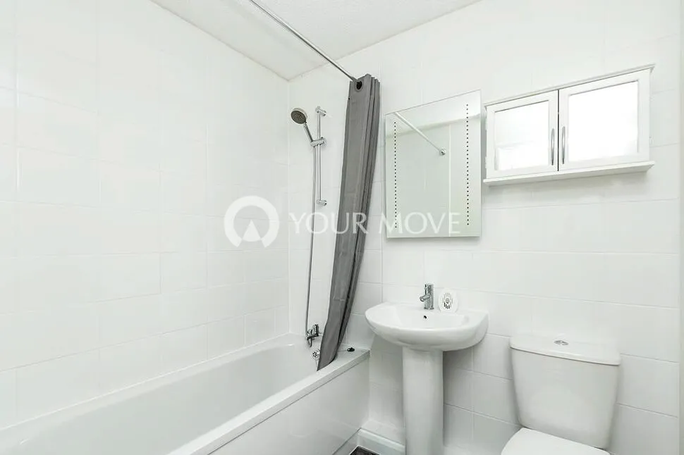 Longstock Close, Chineham, RG24, photo 7