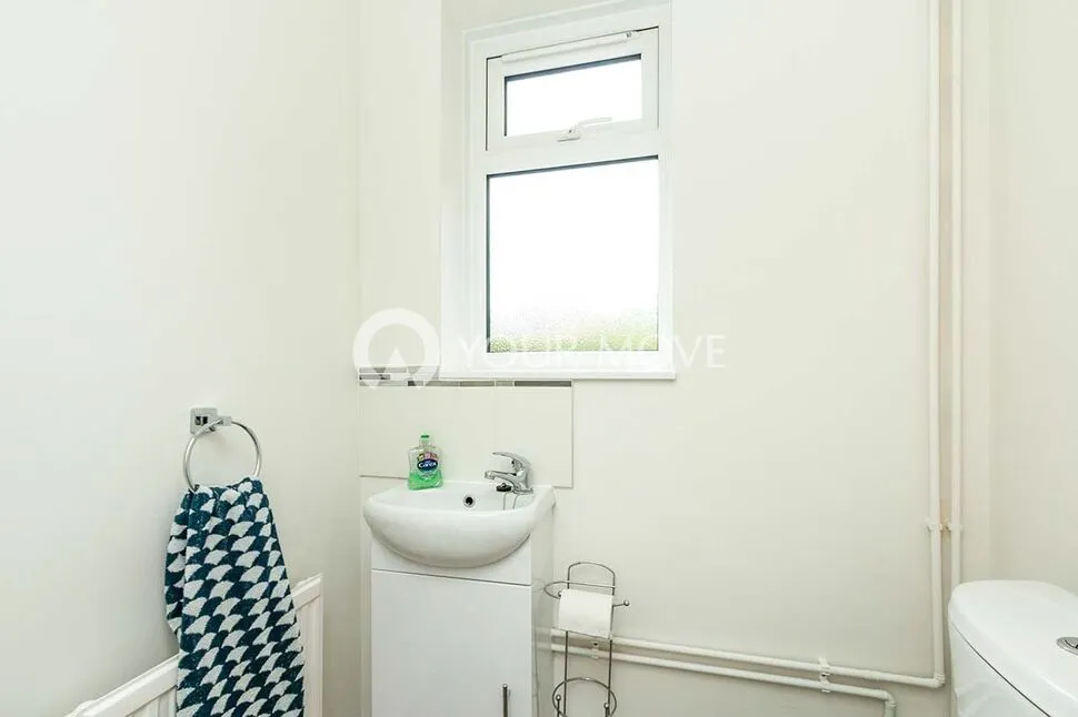 Longstock Close, Chineham, RG24, photo 8
