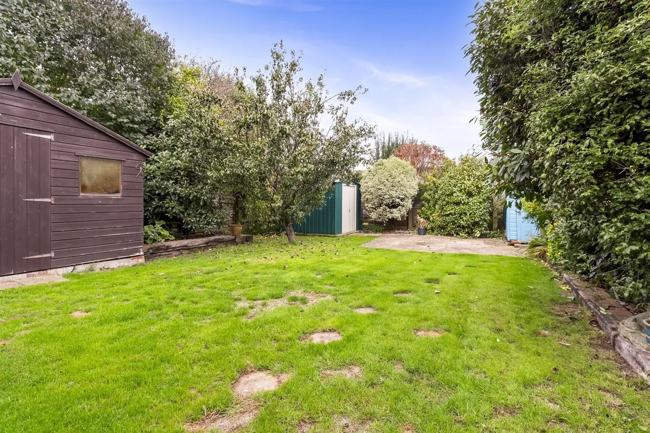 Hurley Road, Worthing, photo 14