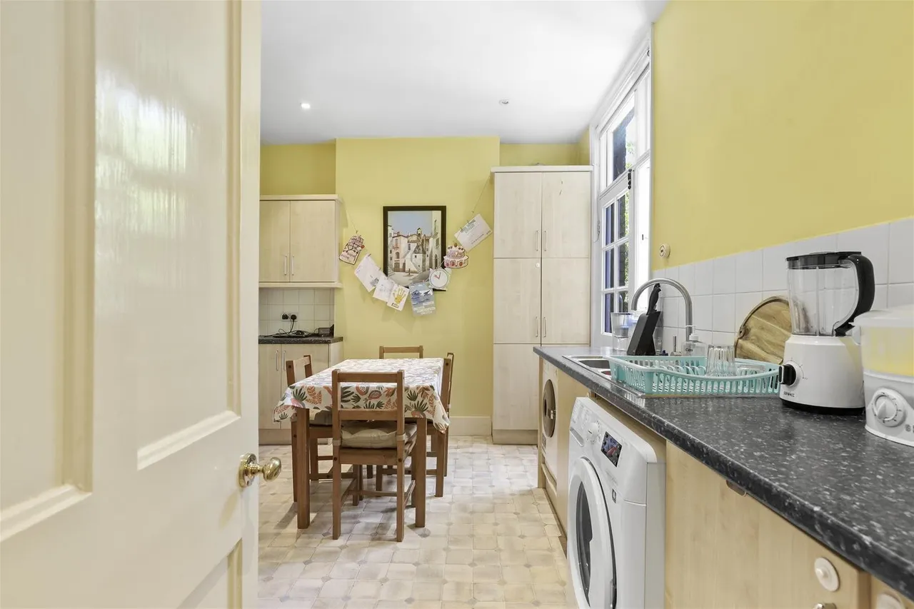 Victoria Road, Chingford, photo 5