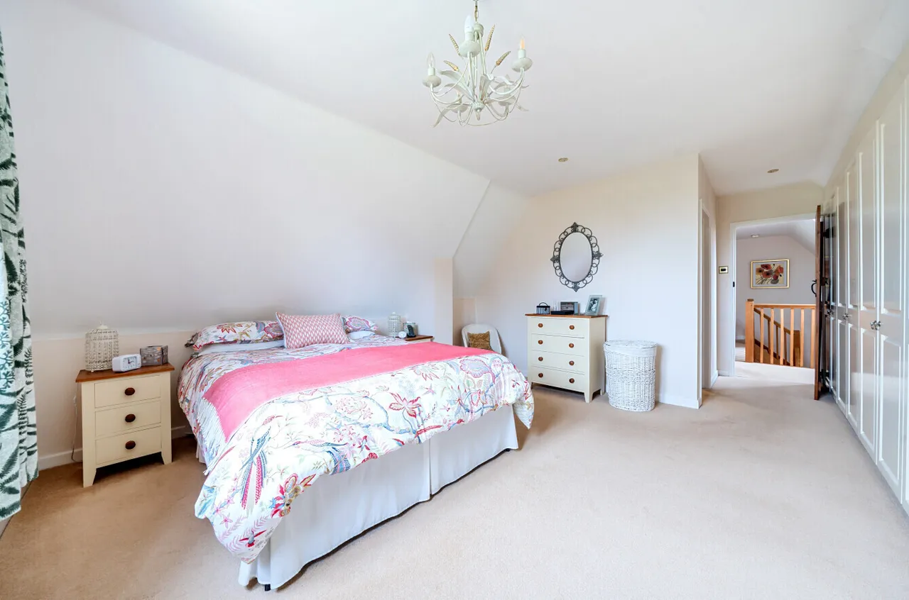 Thaxted Road, Great Sampford, CB10, photo 11