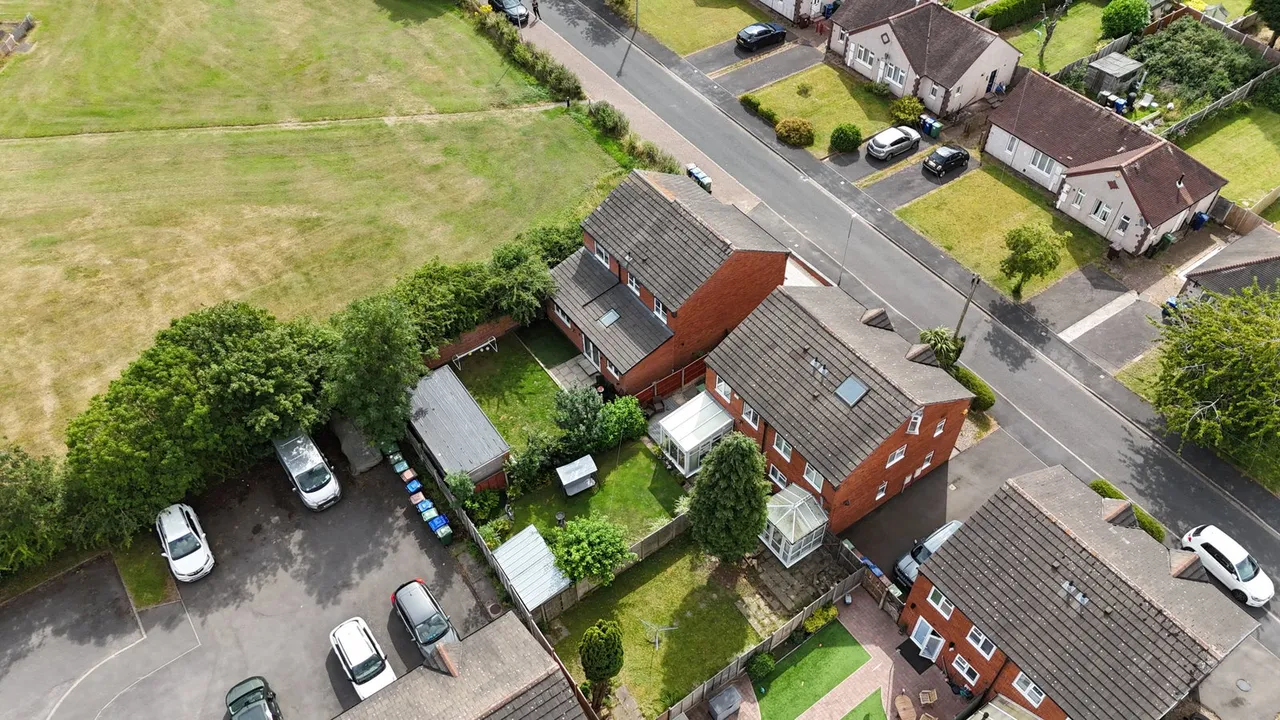 Byron Place, West Chadsmoor, WS11, photo 8