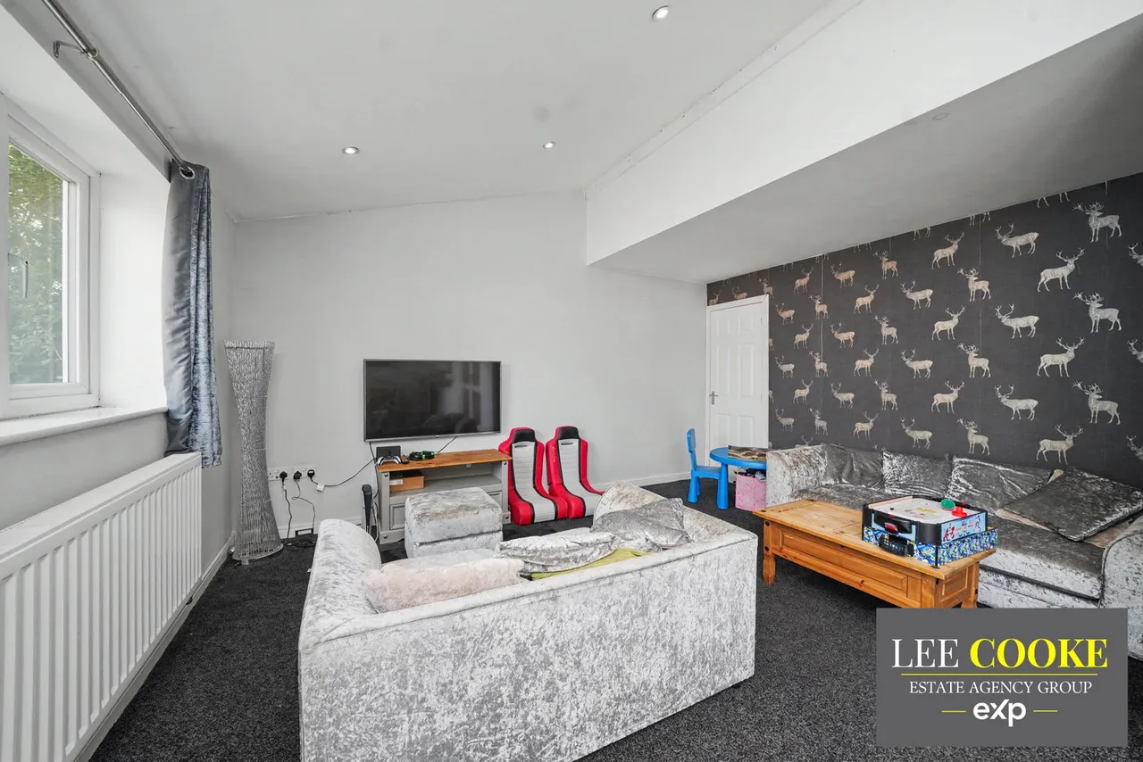 Byron Place, West Chadsmoor, WS11, photo 25