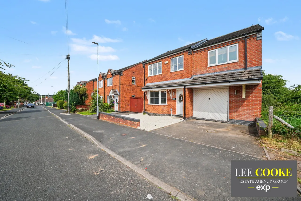 Byron Place, West Chadsmoor, WS11, photo 3