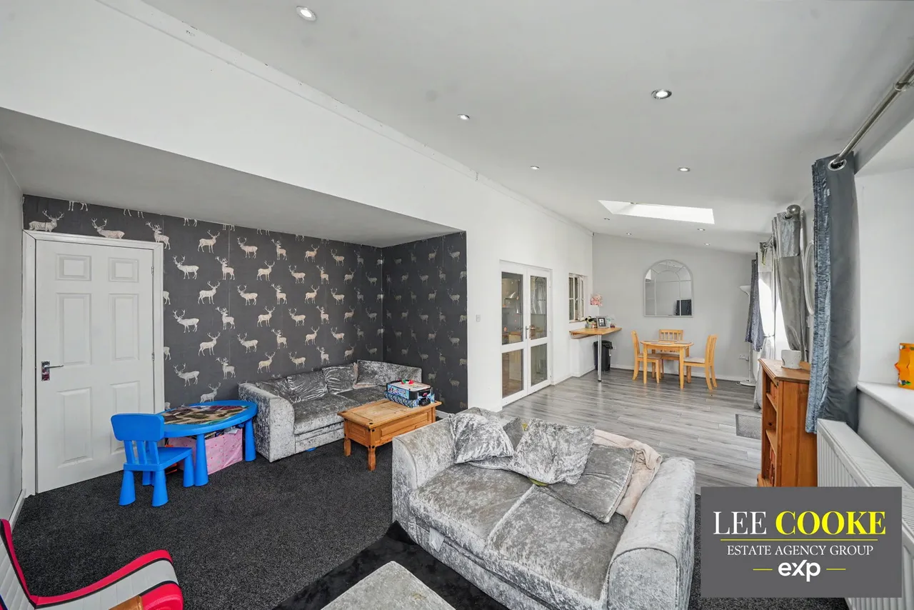 Byron Place, West Chadsmoor, WS11, photo 16