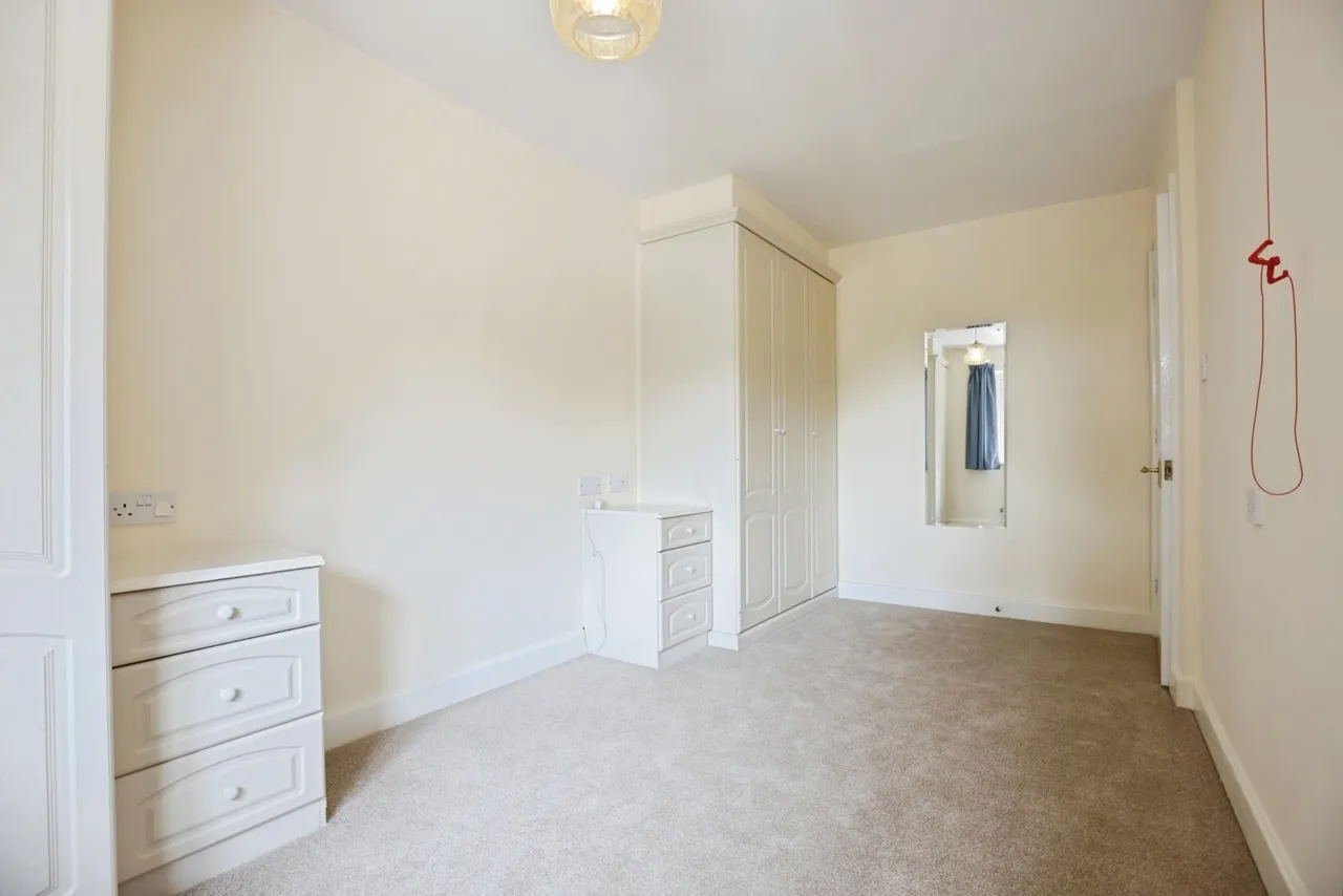 Knights Lane, Tiddington, CV37, photo 9