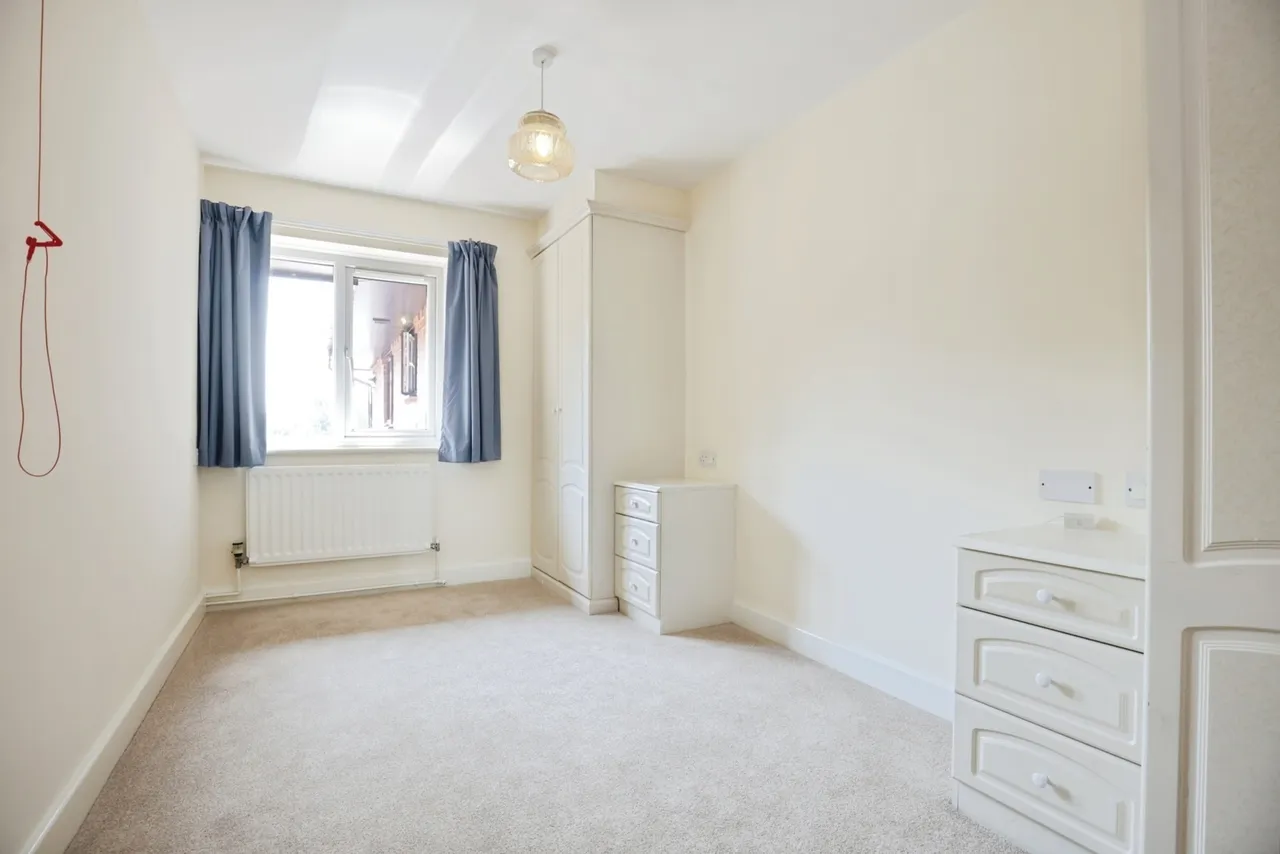 Knights Lane, Tiddington, CV37, photo 10