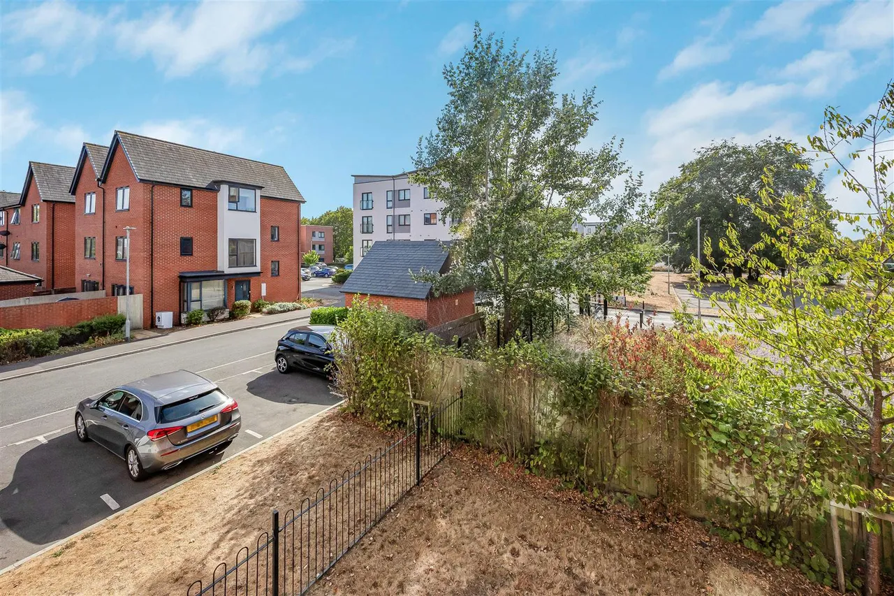 Elvian Close, Reading, RG30, photo 11