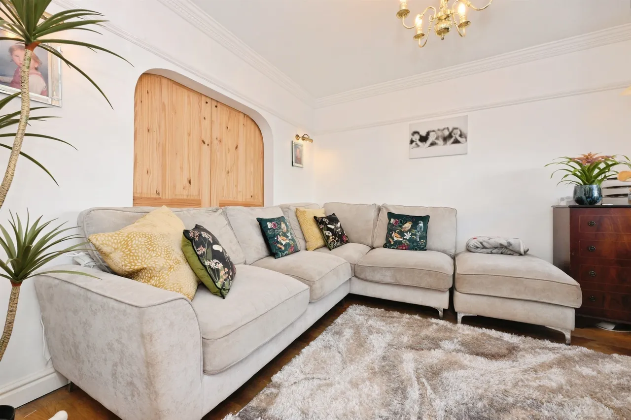 Murchison Road, HODDESDON, photo 3
