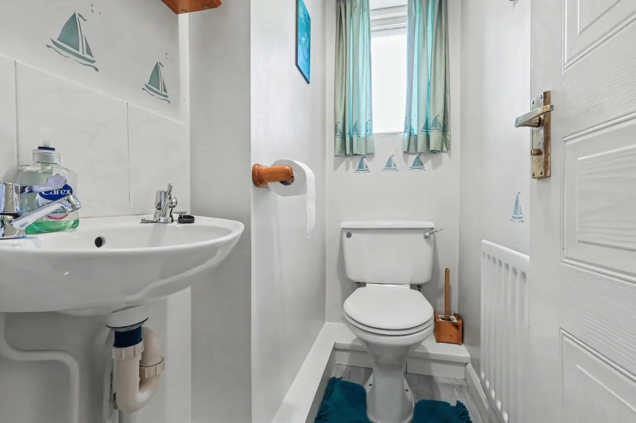 Chiswell Road, Canford Heath, BH17, photo 10