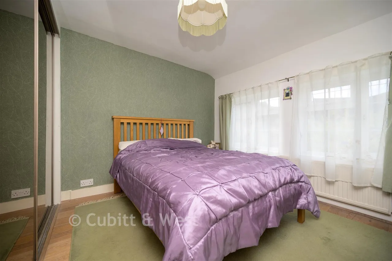 Redstone Hill, Redhill, RH1, photo 7