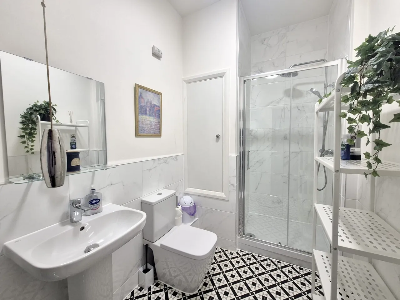 Bradenham Place, Penarth, CF64, photo 9