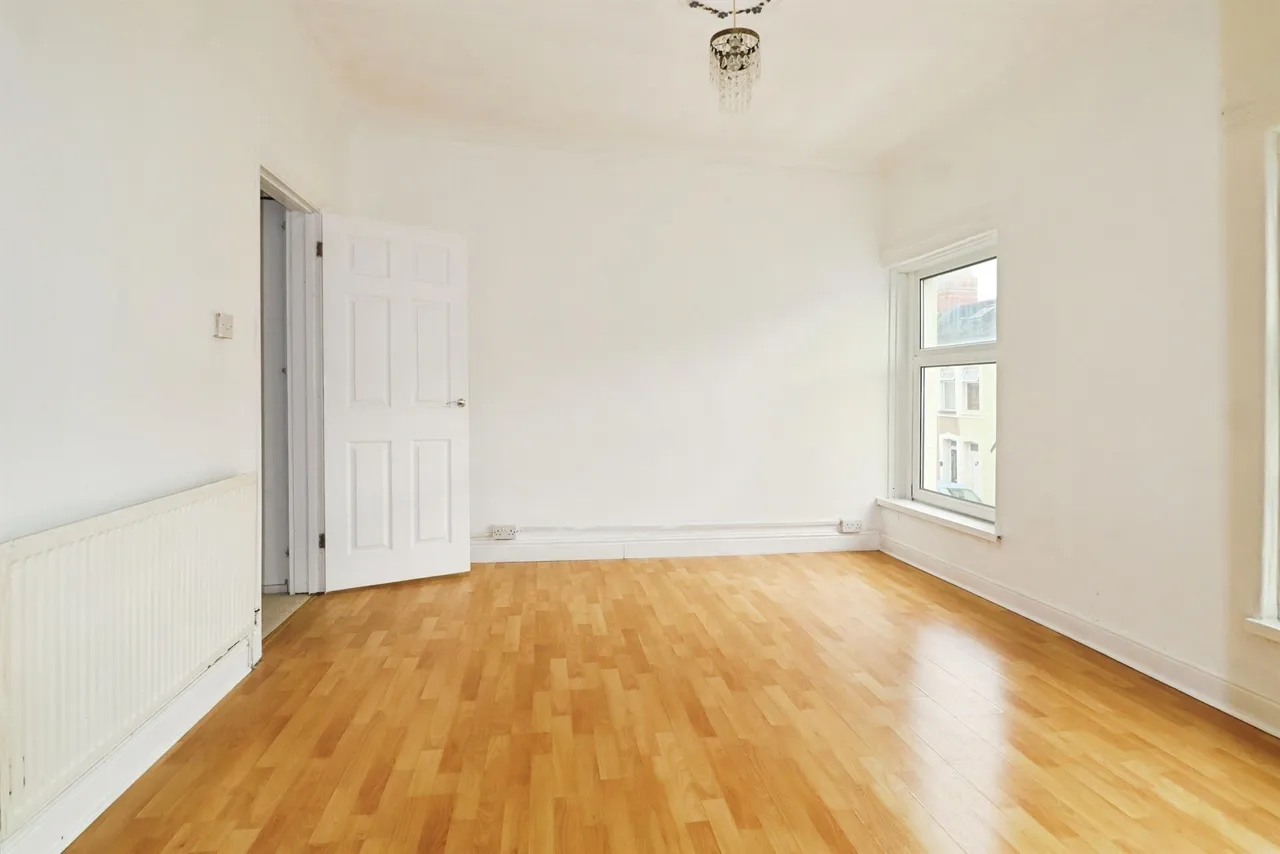 Bradford Street, Cardiff, photo 11