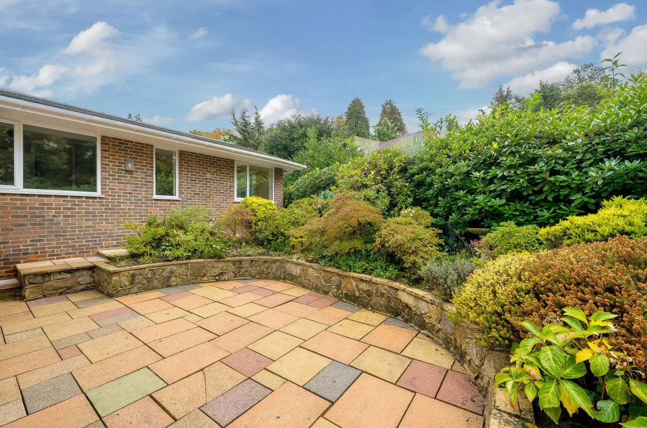 Saville Gardens, Camberley, Surrey, GU15 1DF, photo 4