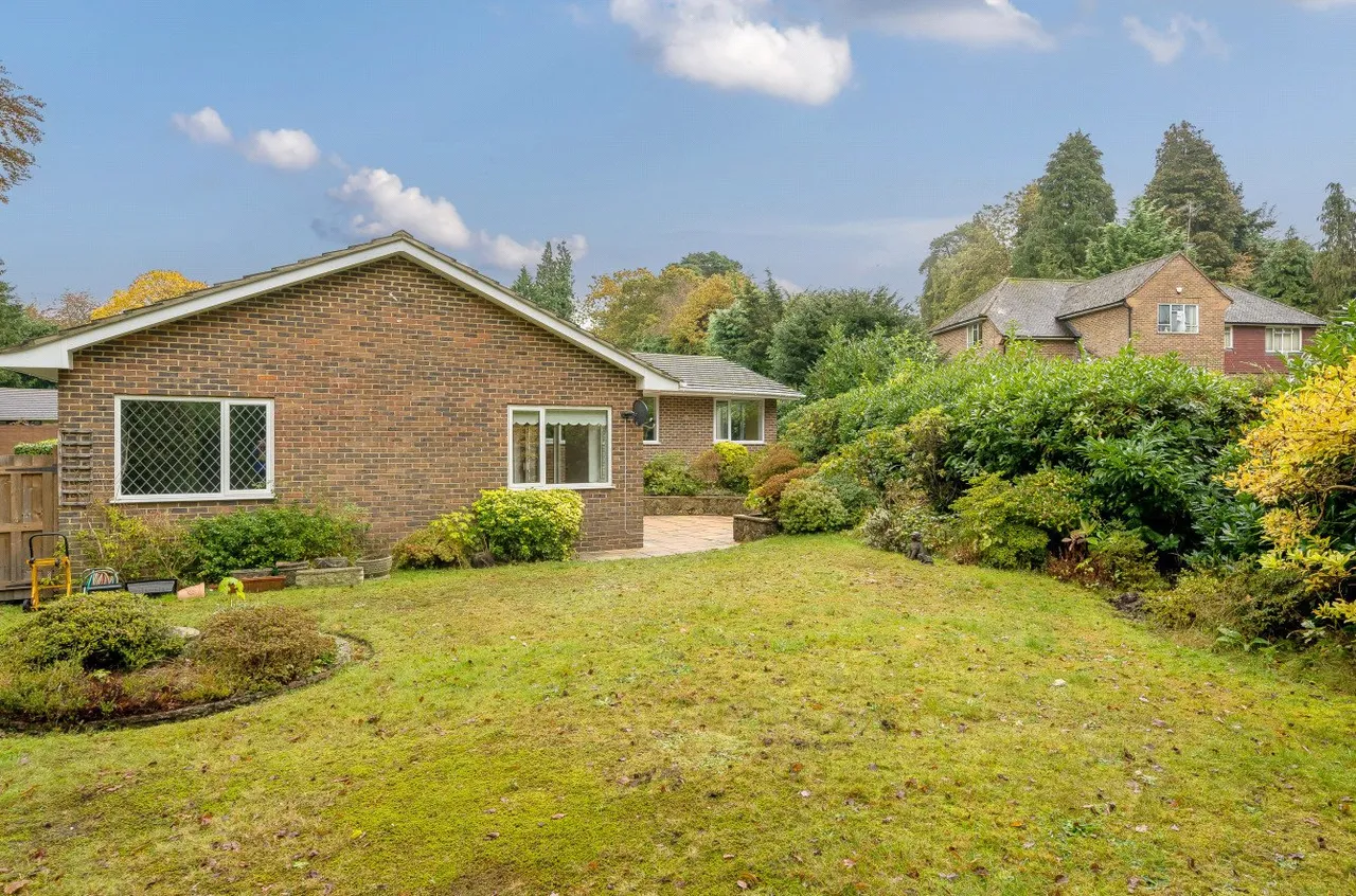 Saville Gardens, Camberley, Surrey, GU15 1DF, photo 5