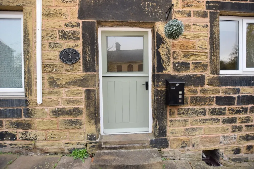 High Bank, Thurlstone, photo 11