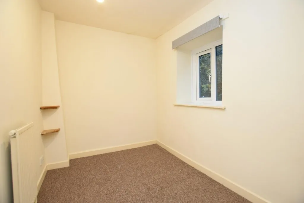 High Bank, Thurlstone, photo 6