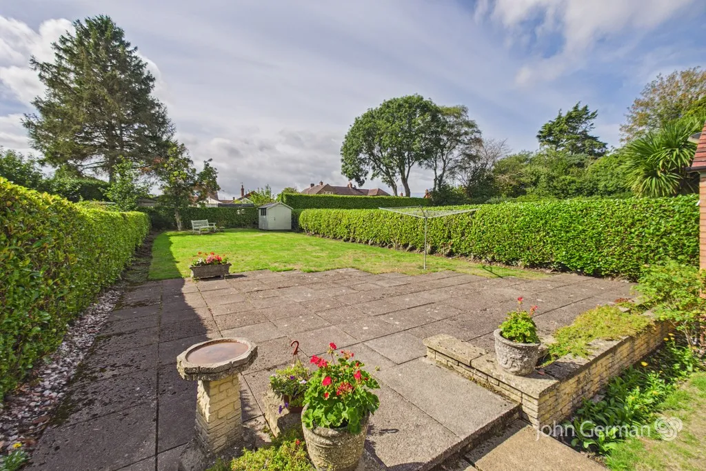 The Village, Walton On The Hill, photo 33