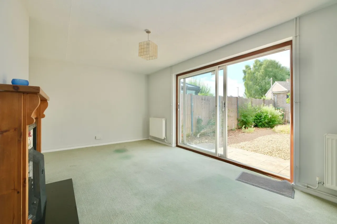 Highfield Avenue, Alconbury Weston, PE28, photo 4