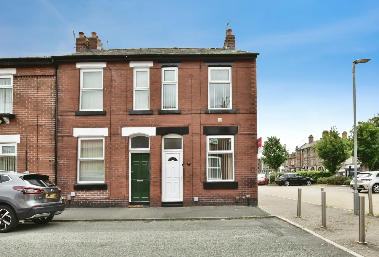 2 bed house for sale — Beaconsfield Road, Altrincham, WA14
