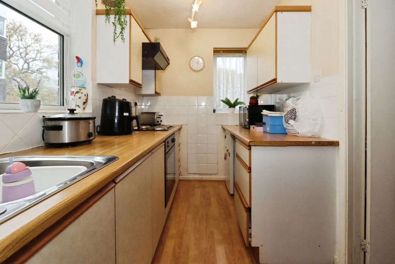 Abbotswood, Yate, Bristol, Gloucestershire, BS37, photo 9