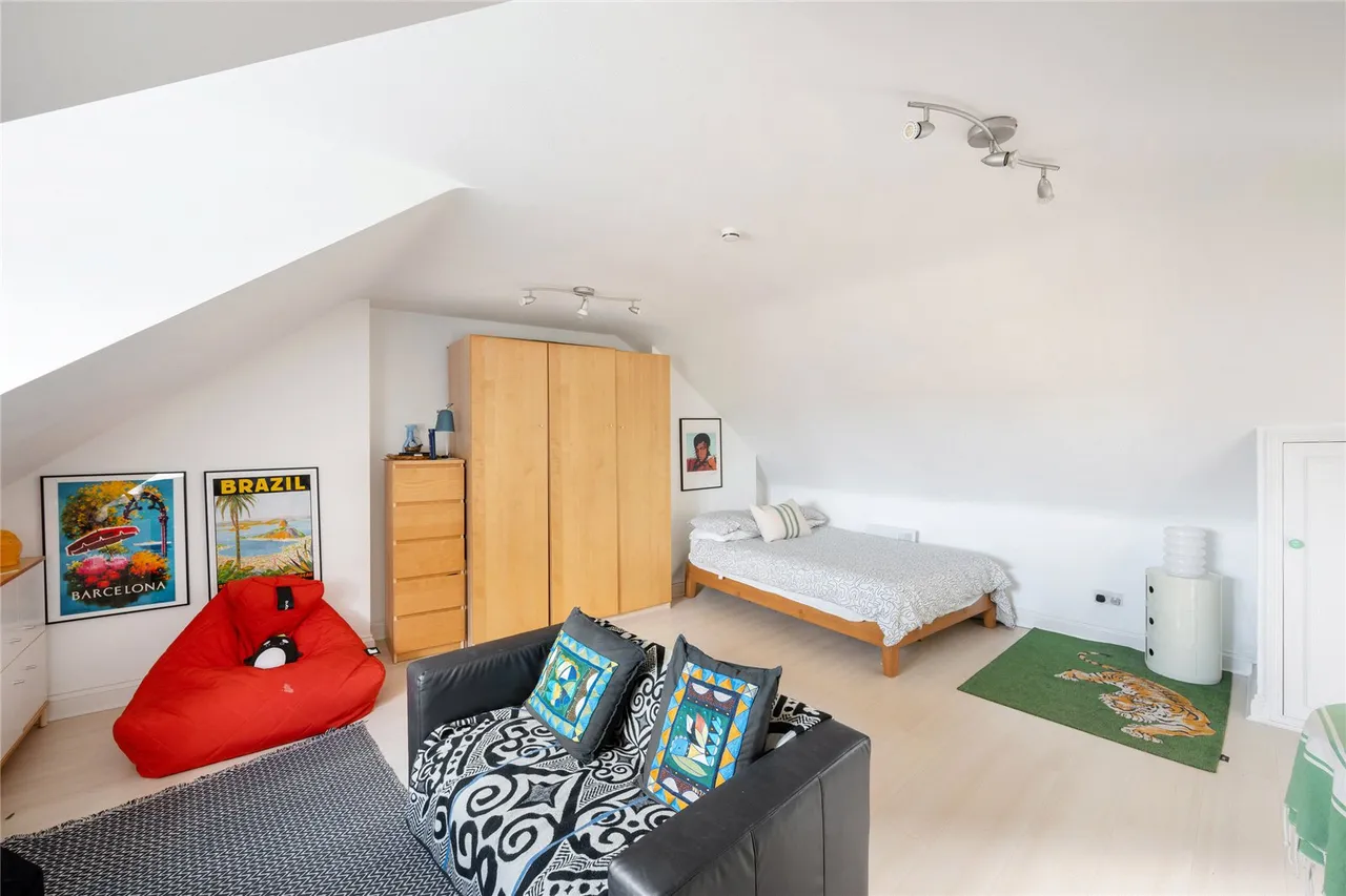 Sandwell Crescent, West Hampstead, NW6, photo 2