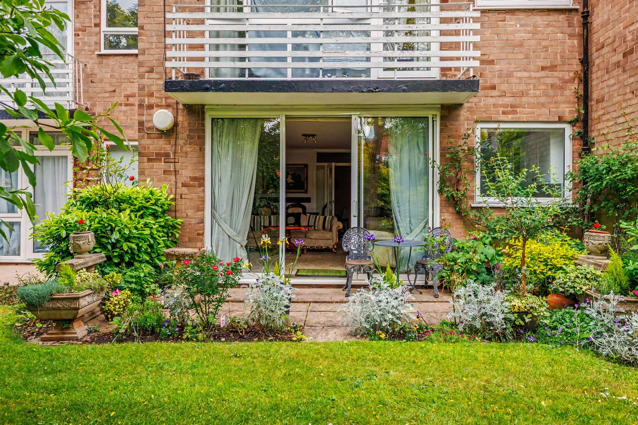 Warwick Road, Stratford-Upon-Avon, CV37, photo 13