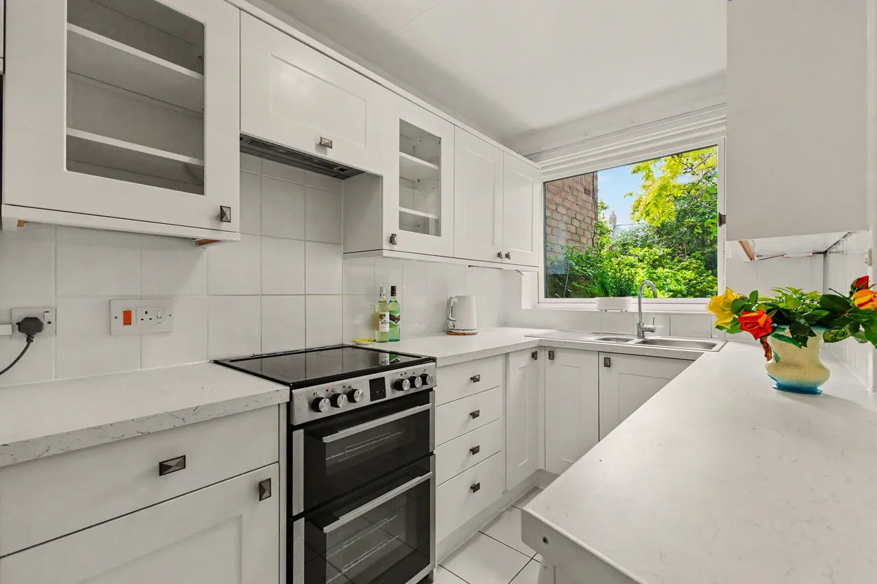 Warwick Road, Stratford-Upon-Avon, CV37, photo 3