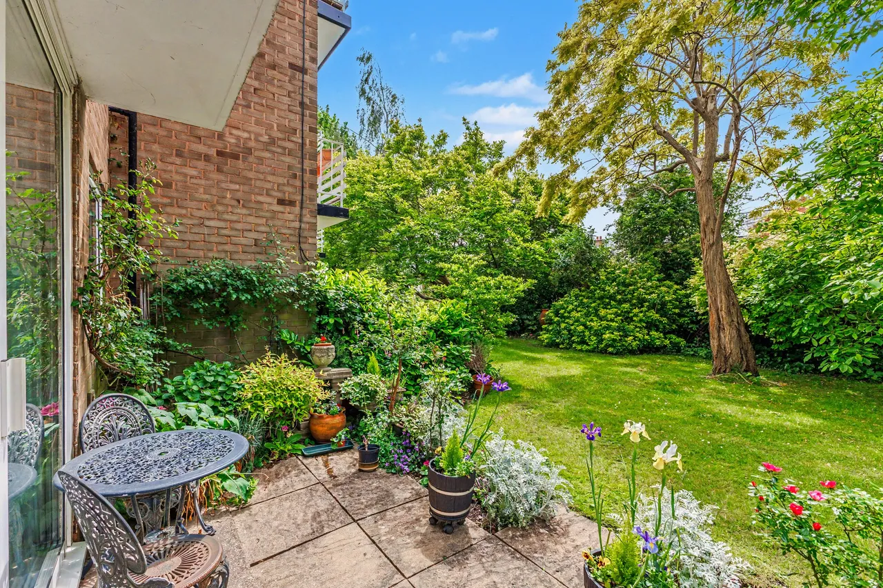 1 bed flat for sale, Warwick Road, Stratford-Upon-Avon, CV37