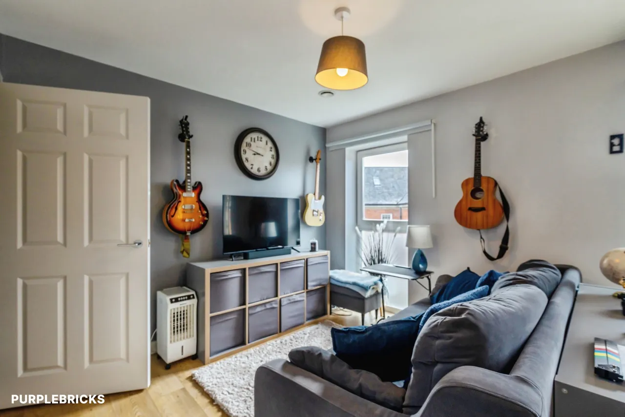 Longley Road, Chichester, PO19, photo 4