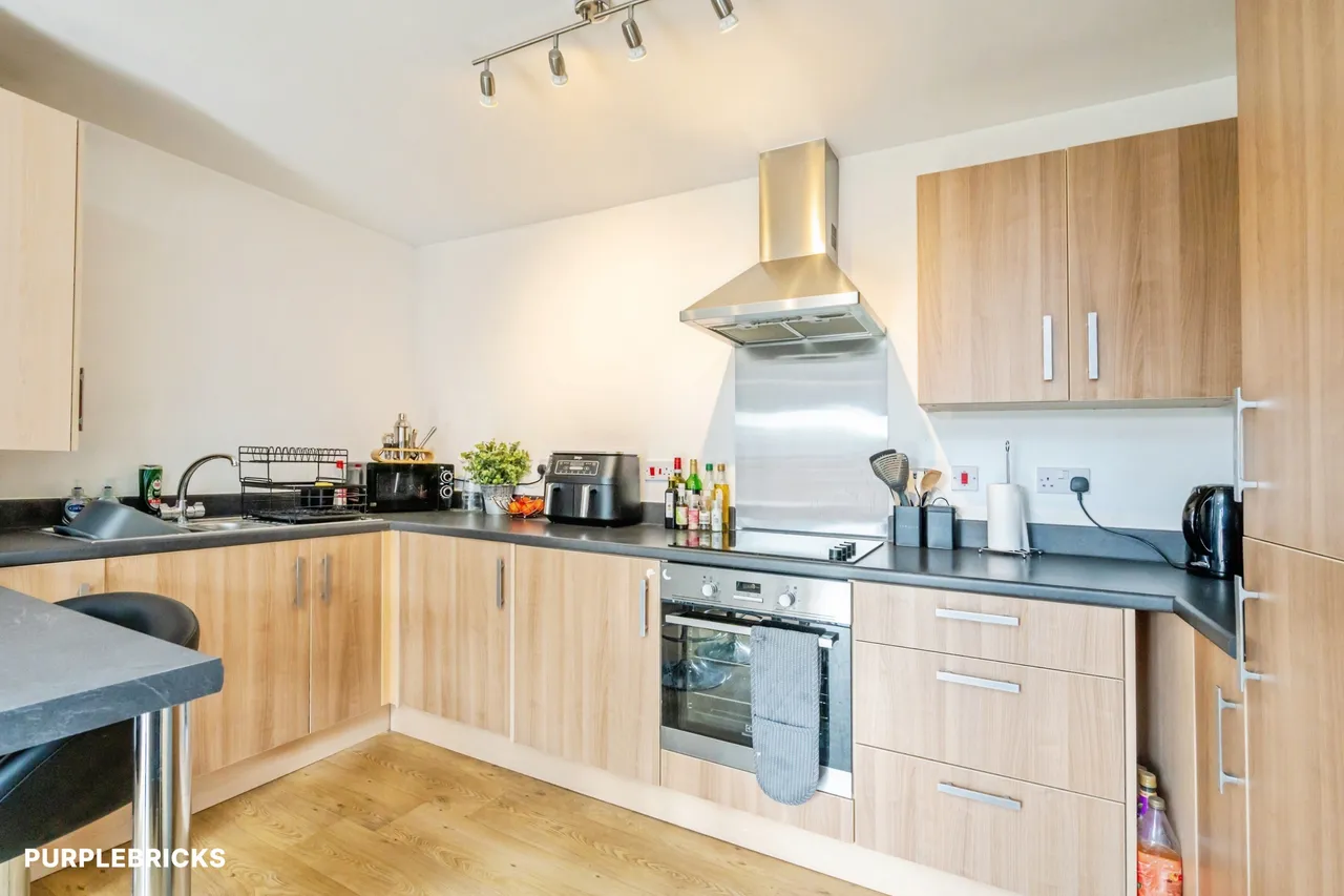 Longley Road, Chichester, PO19, photo 7