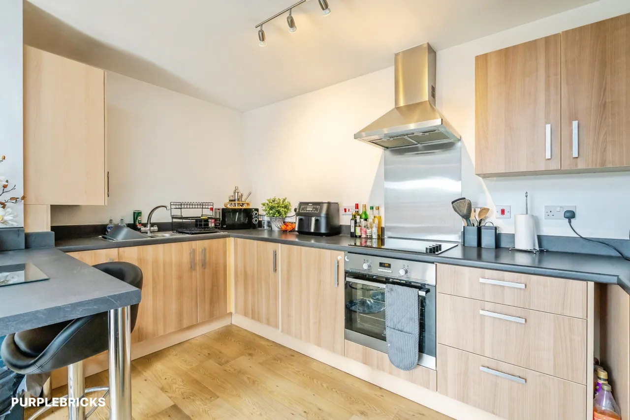 Longley Road, Chichester, PO19, photo 5