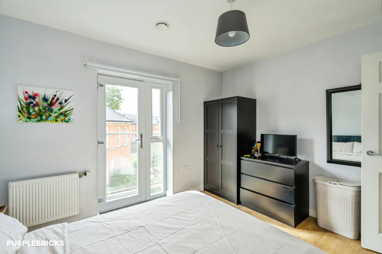Longley Road, Chichester, PO19, photo 10