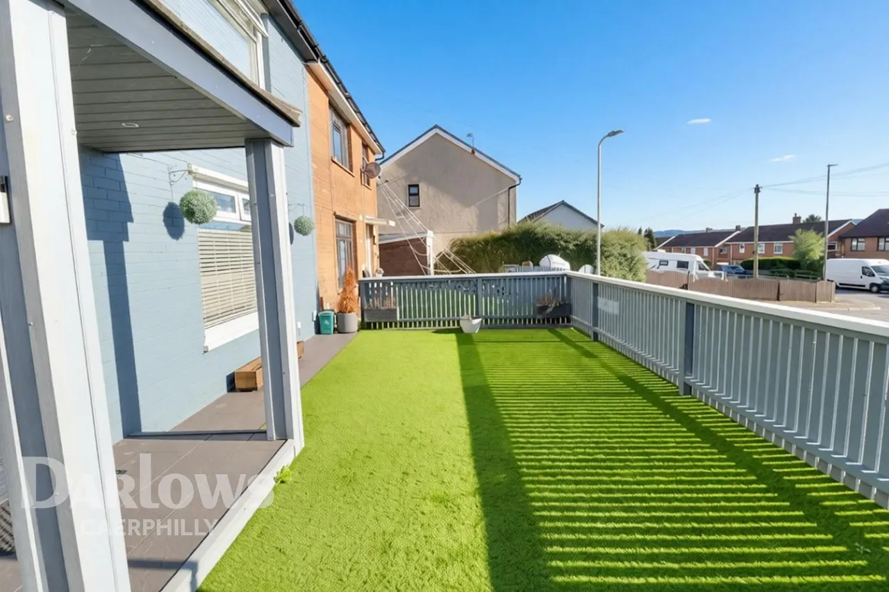 Heol Aneurin, Caerphilly, photo 23