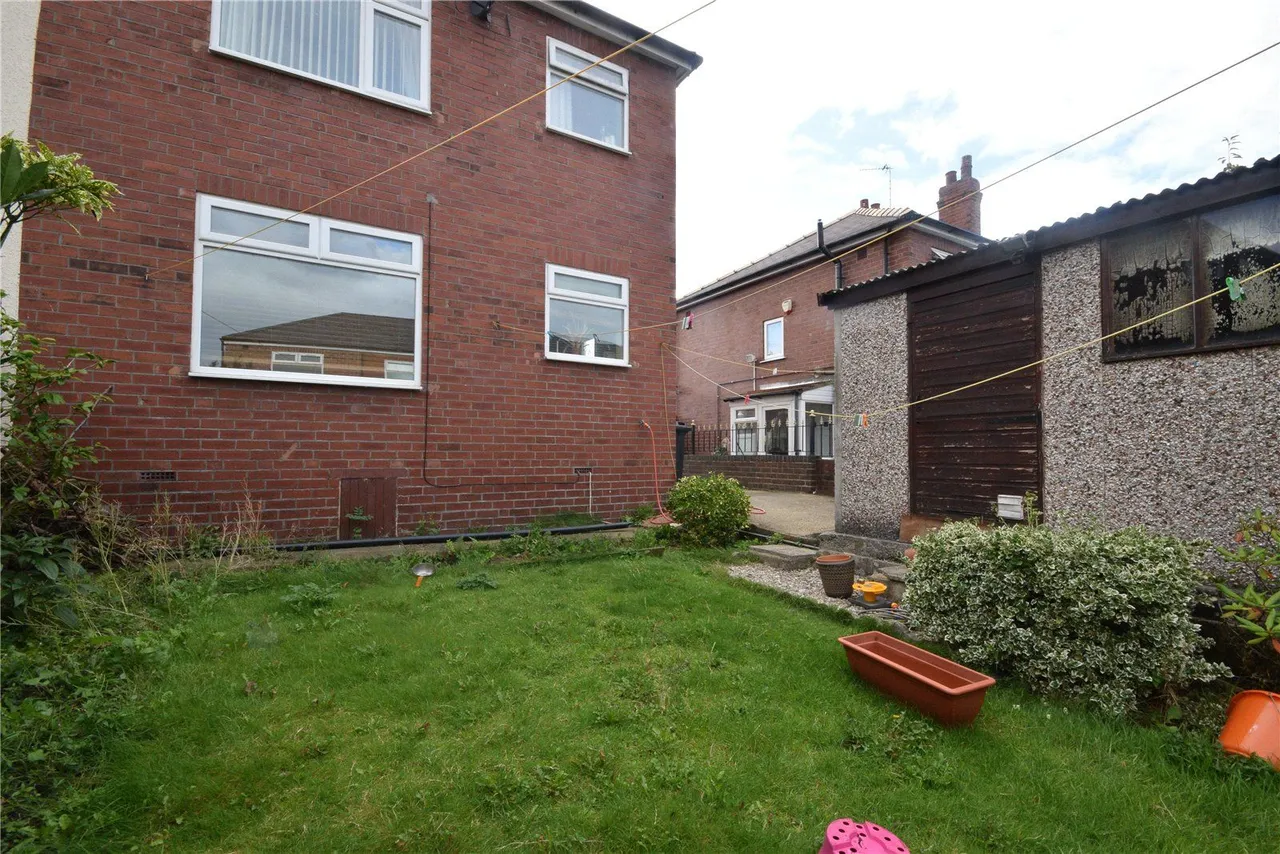 Calverley Lane, Leeds, LS13, photo 11
