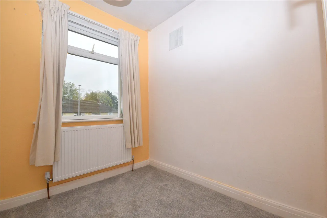 Calverley Lane, Leeds, LS13, photo 7