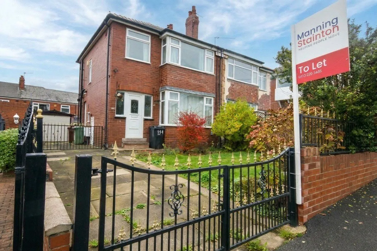 3 bed house to rent, Calverley Lane, Leeds, LS13