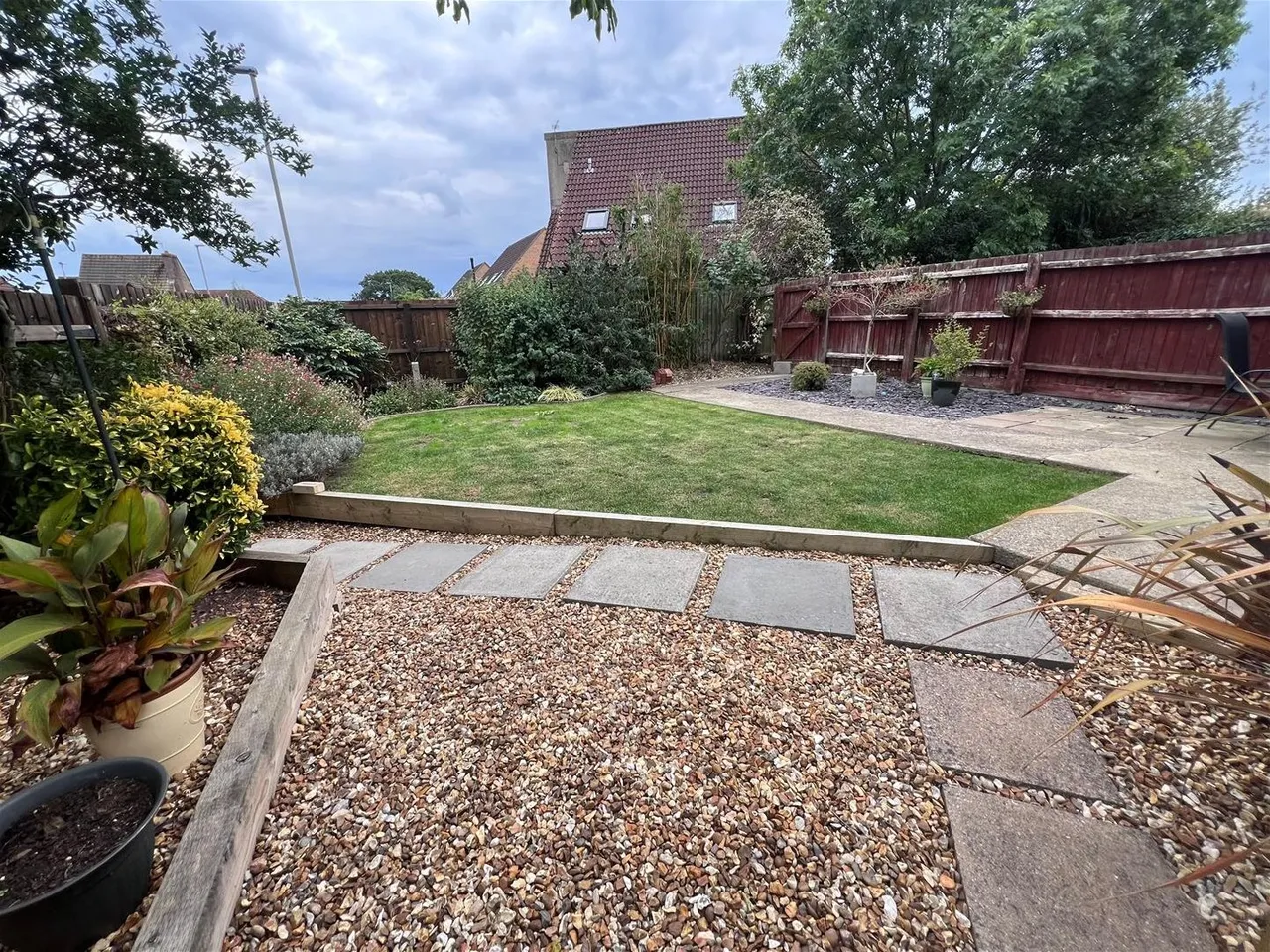Honeyfields, Gillingham, SP8, photo 8