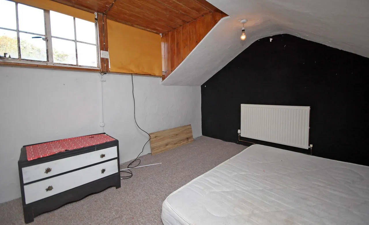 The Crescent, Bangor, LL57, photo 6