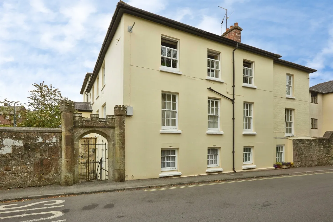 1 bed flat for sale, Salisbury Road, Shaftesbury, SP7