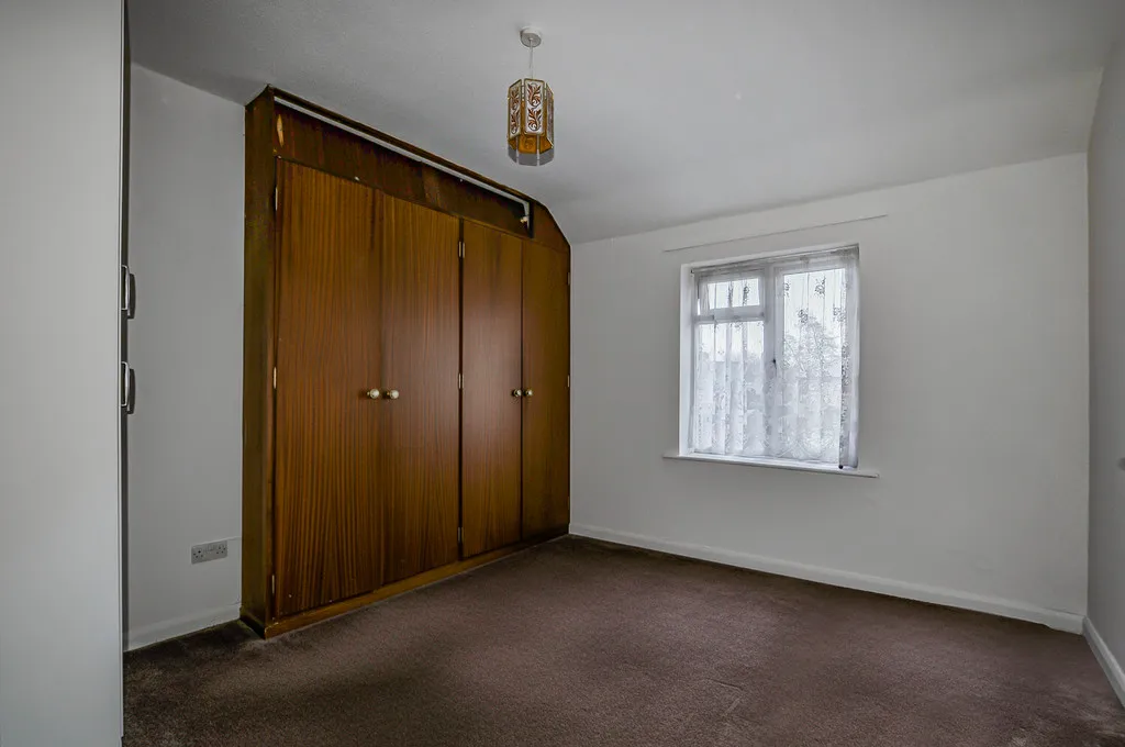 Falling Lane, Yiewsley, UB7, photo 21