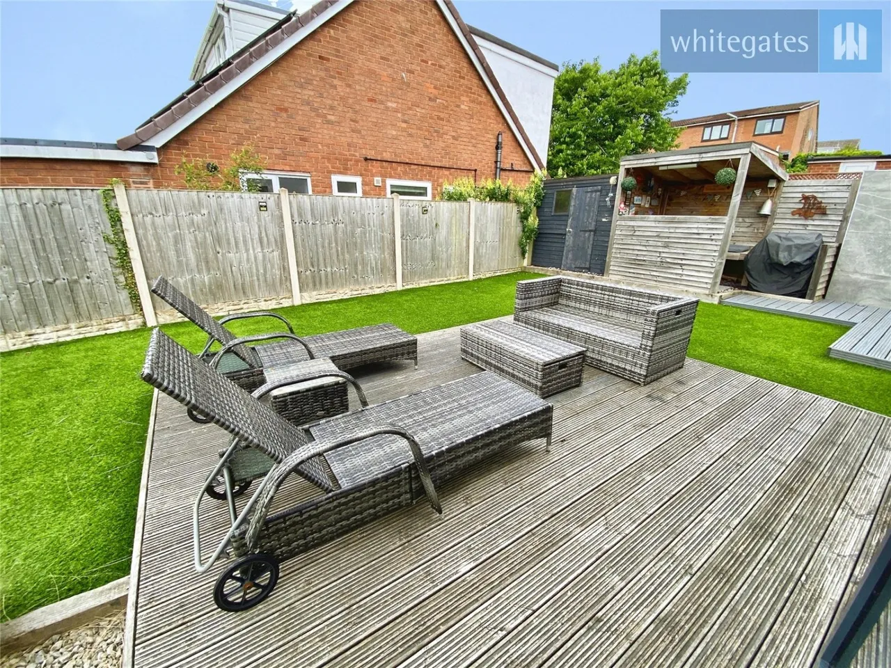 Huntsmans Corner, Borras, LL12, photo 33