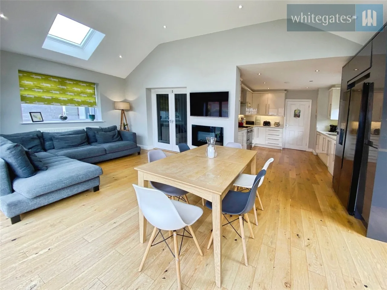 Huntsmans Corner, Borras, LL12, photo 28