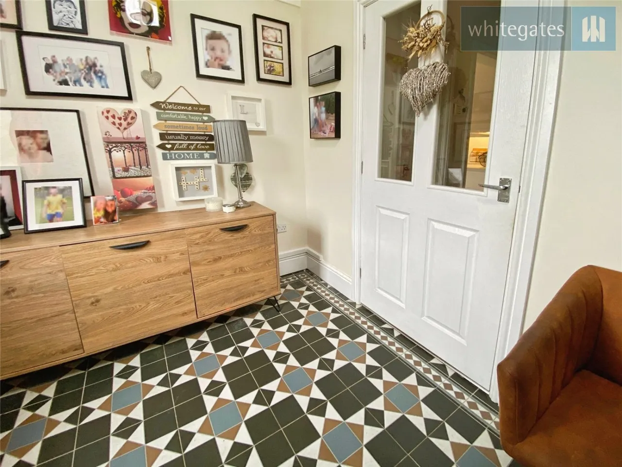 Huntsmans Corner, Borras, LL12, photo 6