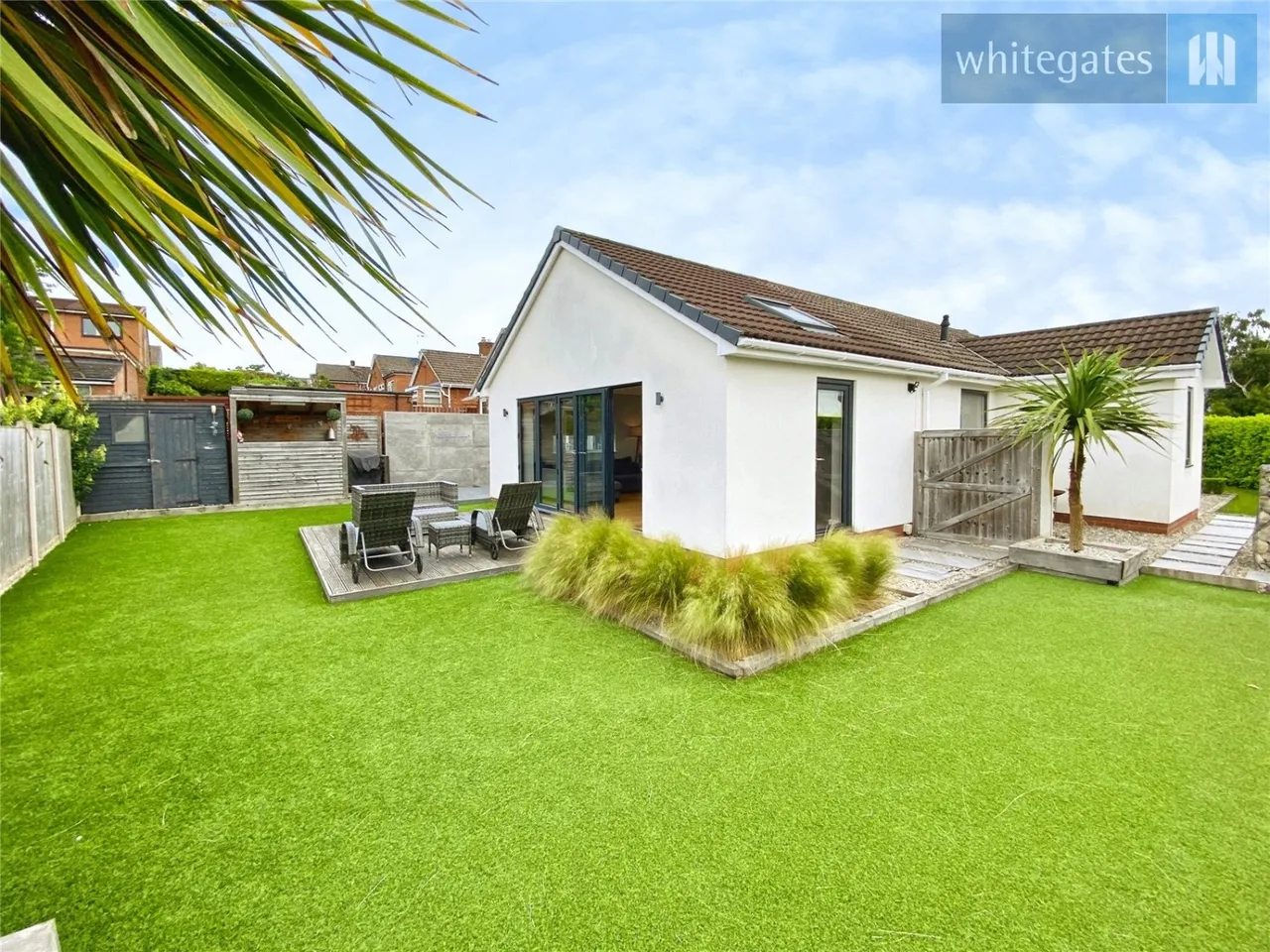 Huntsmans Corner, Borras, LL12, photo 11