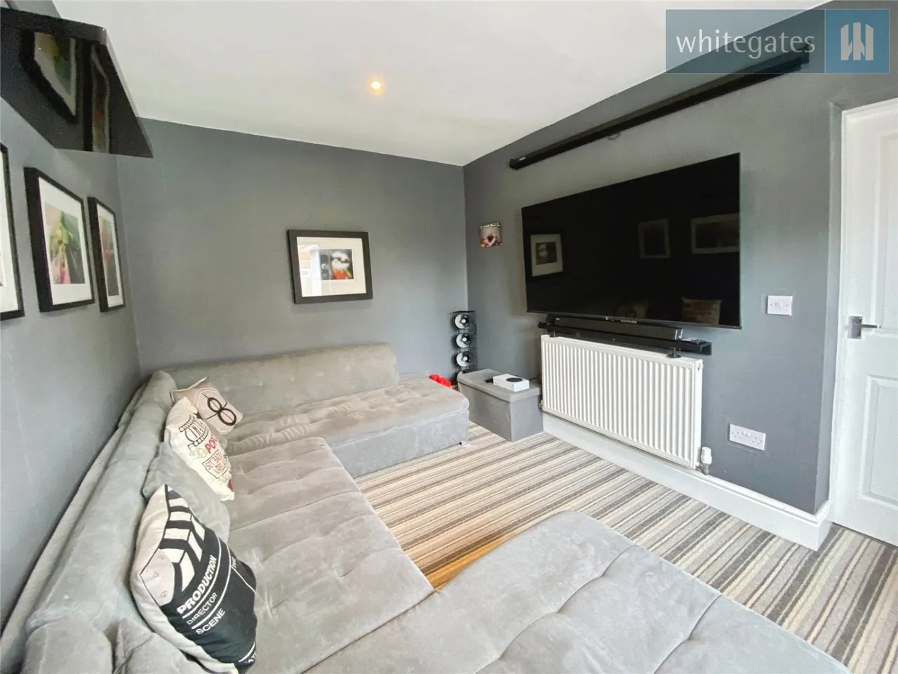 Huntsmans Corner, Borras, LL12, photo 8